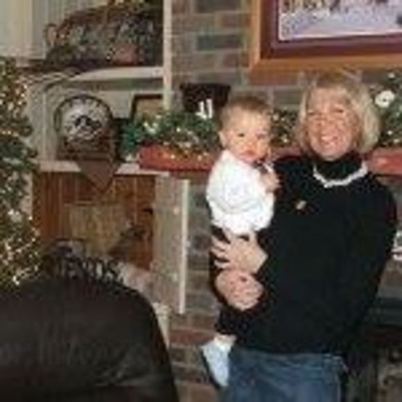 Meet your Posher, Debra - Picture 1 of 1